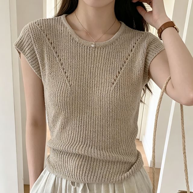 Round Neck Ribbed Knit Top Cap Sleeve