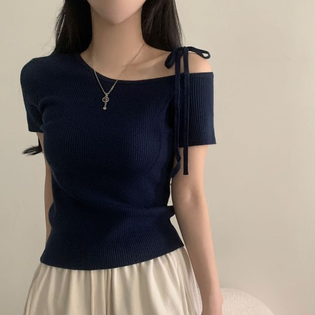 Cold Shoulder Ribbed Knit Top Short Sleeve