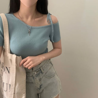 Cold Shoulder Ribbed Knit Top Short Sleeve