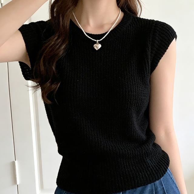 Round Neck Ribbed Knit Top Cap Sleeve
