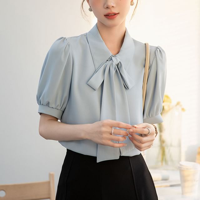 Bow-Front Puff Sleeve Blouse