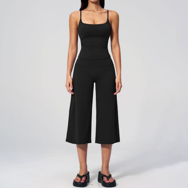 Cropped Camisole & Wide Leg Capri Pants Set