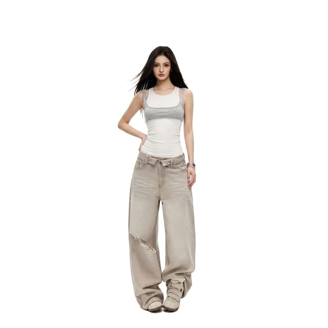 Set: Round Neck Tank Top & Square Neck Crop Tank Top