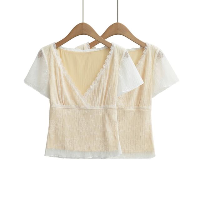 Lace Overlay V-Neck Short Sleeve Top