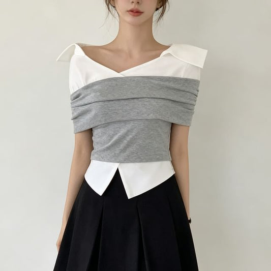 Short-Sleeve Off-Shoulder Two-Tone Ruched Blouse