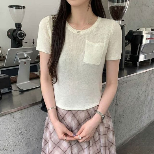 Short Sleeve Round Neck Plain Knit Top