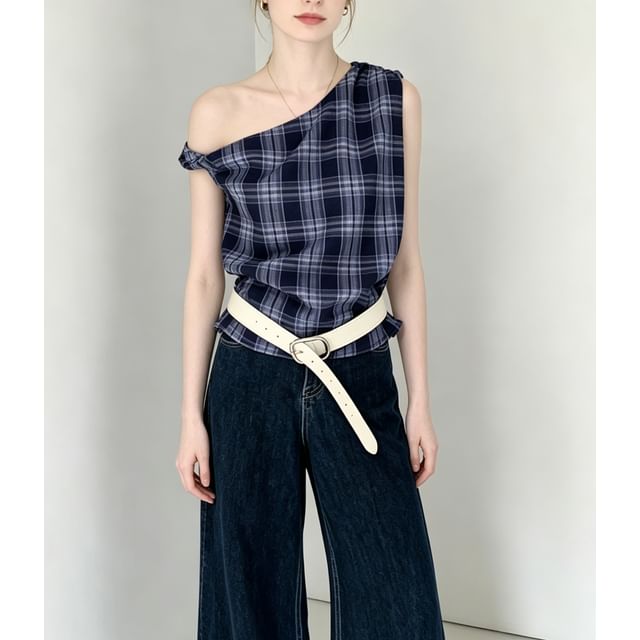 Asymmetrical Neckline Plaid Slim-Fit Tank Top
