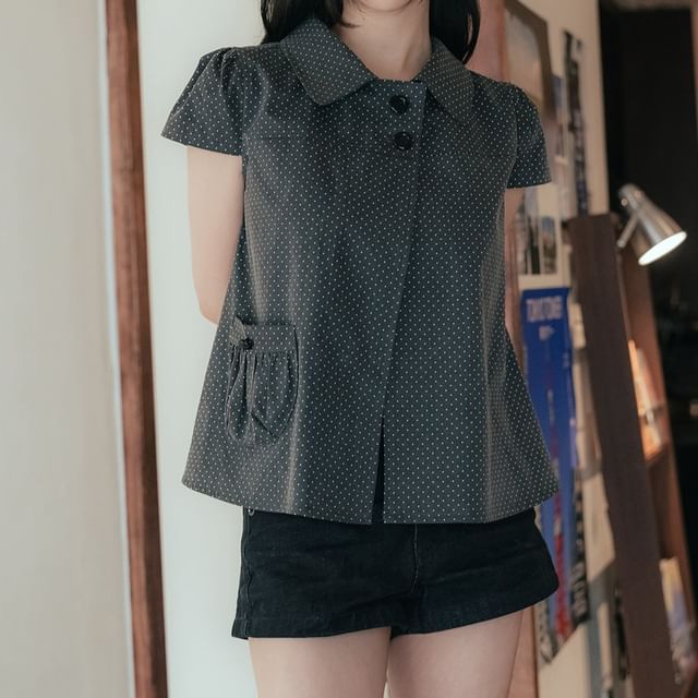 Collared Micro Dot Button-Up Slit Blouse with Short Sleeves