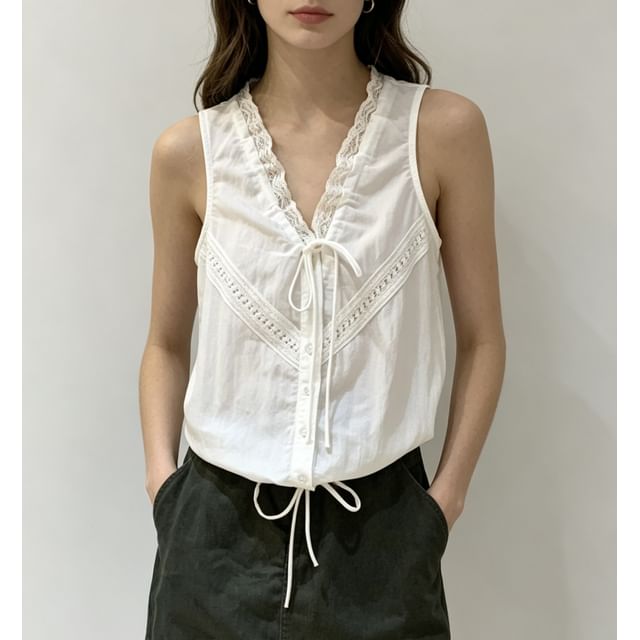 V-Neck Lace Trim Tie-Front Drawstring Tank Top - Solid