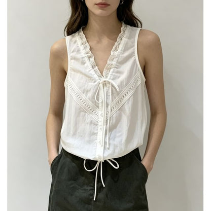 V-Neck Lace Trim Tie-Front Drawstring Tank Top - Solid