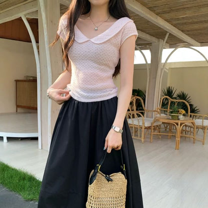 Textured Knit Top with Collar and Short Sleeves