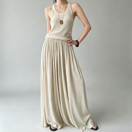 Scoop Neck Knit Top & Pleated Maxi Skirt Set