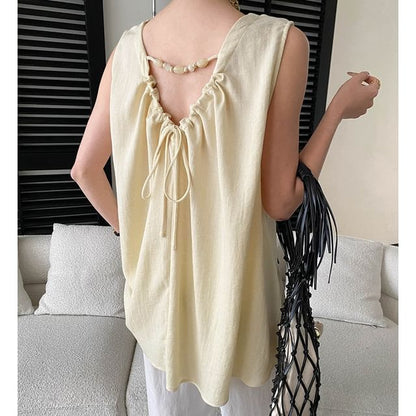 V-Neck Sleeveless Basic Blouse