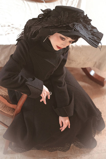 Ouji Lolita Wool-Blend Coat with Asymmetric Hem Icebreaker Motif