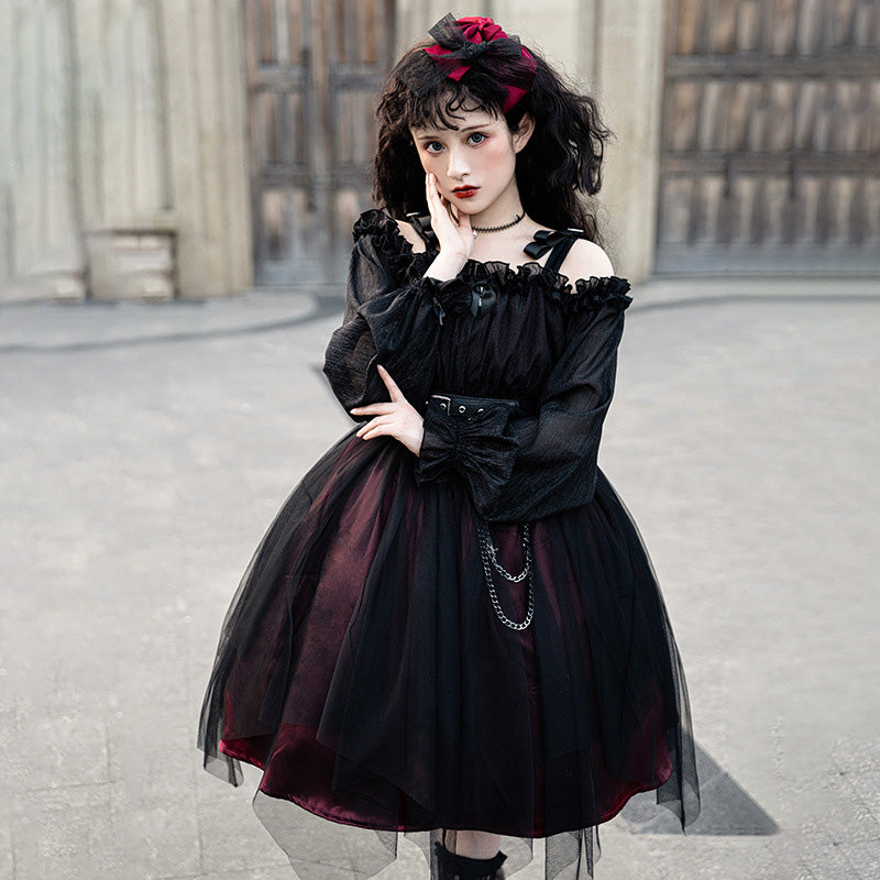 Robe Lolita à manches longues avec ceinture en chaîne noire