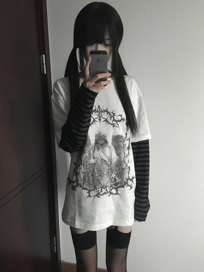 White Dark Kawaii Striped Sleeves T-shirt