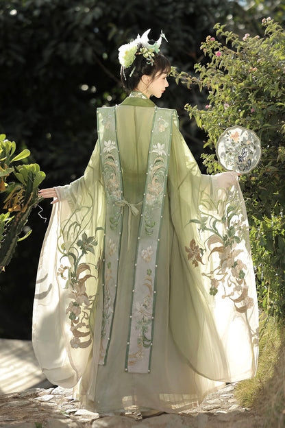 Emerald Song Dynasty Ruffled Hanfu Full Set - Silent Spring