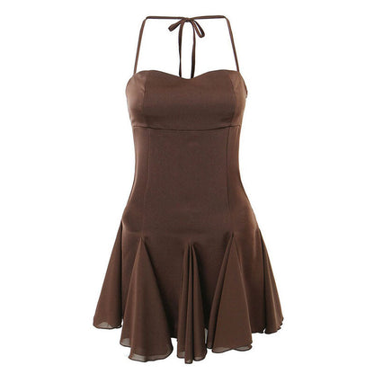 Elegantes, schmeichelhaftes Minikleid