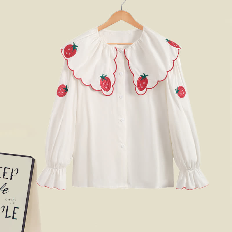 Ensemble chemise et salopette en jean avec col de poupée aux fraises