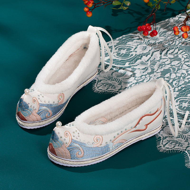 Chaussures plates à broderies ondulées et bordures pelucheuses en perles Kawaii