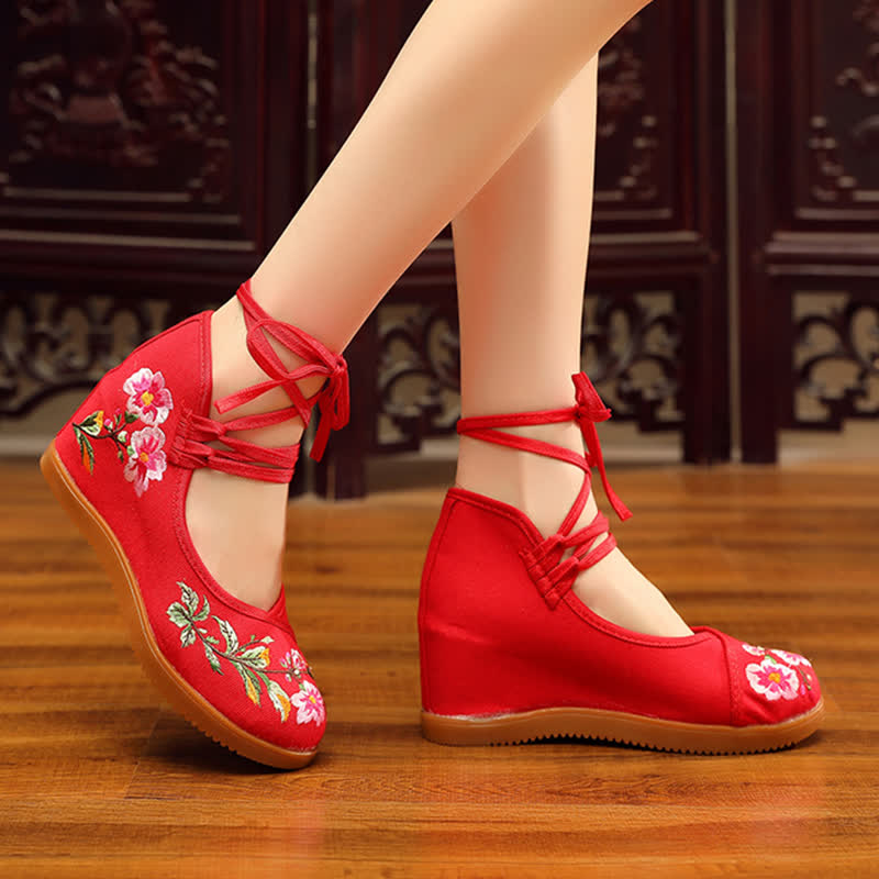 Retro Floral Embroidery Lace Up Flats Shoes