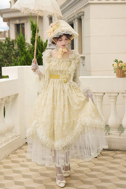 Golden Square-Collar Short-Sleeve Ruffled Lace Long Gown