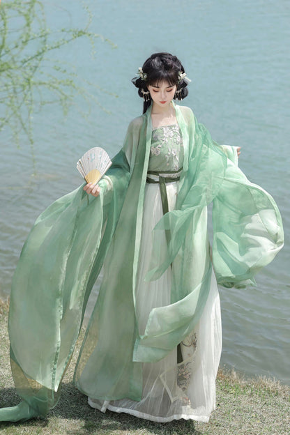 Emerald Qingdie Song Dynasty Ruffle Embroidery Chinese Hanfu Full Set