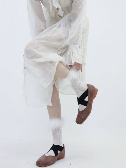 Flauschige Strümpfe mit Blumenmuster