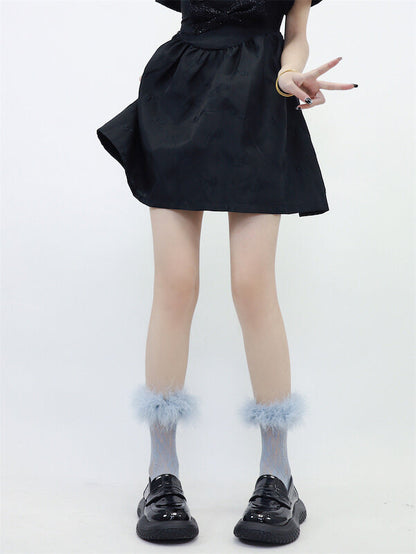 Flauschige Strümpfe mit Blumenmuster