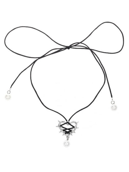 Heart Thorn Necklace