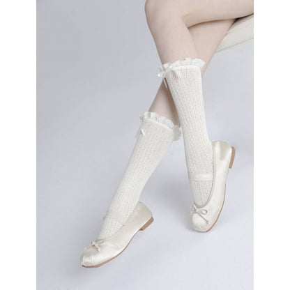 Bas en dentelle doux et confortables