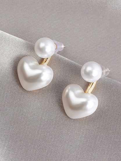 Minimalist Elegant Heart-Shaped Pearl – Romantic Drop Earrings