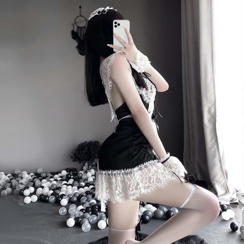 Robe de lingerie en dentelle profonde avec nœud noir Cosplay Maid