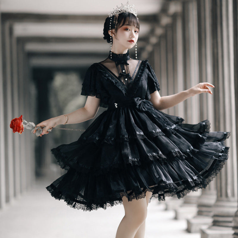 Elegantes Lolita-Kleid mit hohem Kragen, Schleife und Knoten