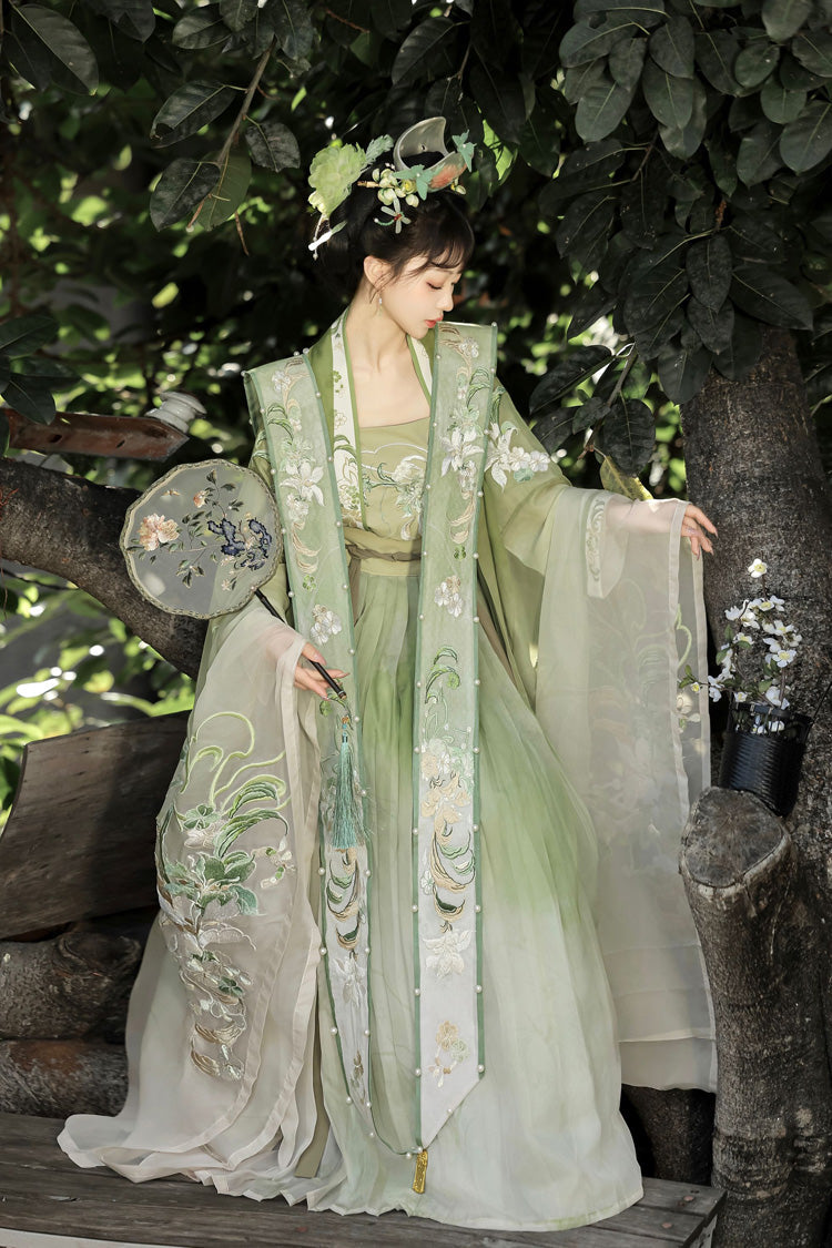 Emerald Song Dynasty Ruffled Hanfu Full Set - Silent Spring