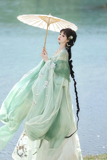 Emerald Qingdie Song Dynasty Ruffle Embroidery Chinese Hanfu Full Set