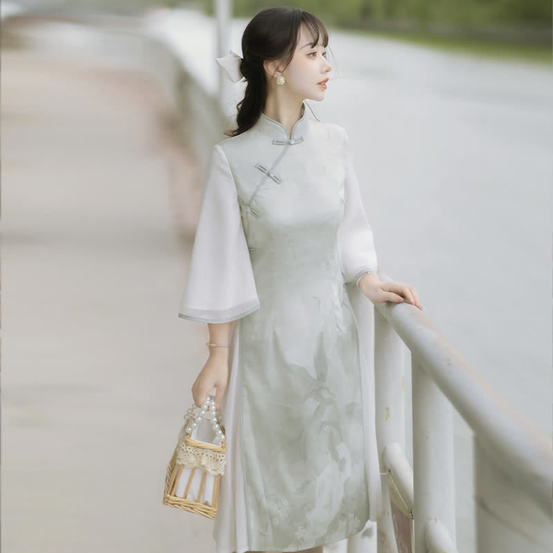 Ensemble élégant de deux pièces avec robe et manteau cheongsam à imprimé floral