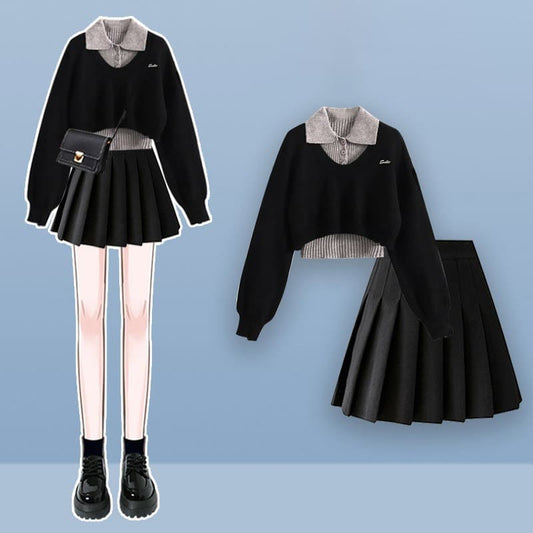 Two Skirt Pieces Black Fake Pleated Sweater