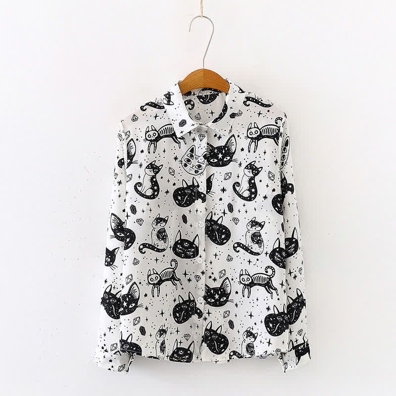 Schwarz-weißes Chiffon-Hemd mit Revers und Kätzchen-Print