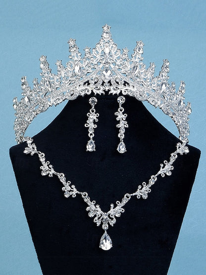 Necklace Set and Tiara Gold-Plated Diamond Crown – Sparkling
