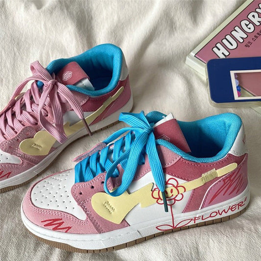 Süße rosa Blumen Sneaker