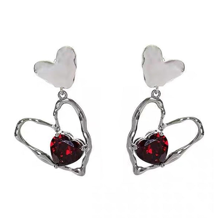 Boucles d'oreilles coeur en pierre rouge