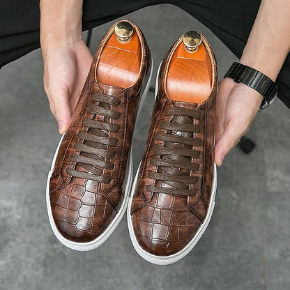 Men's White Crocodile Pattern Casual Sneakers – Stylish