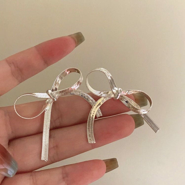 Vintage Bow Chain Earrings - Standart / Silver - earrings