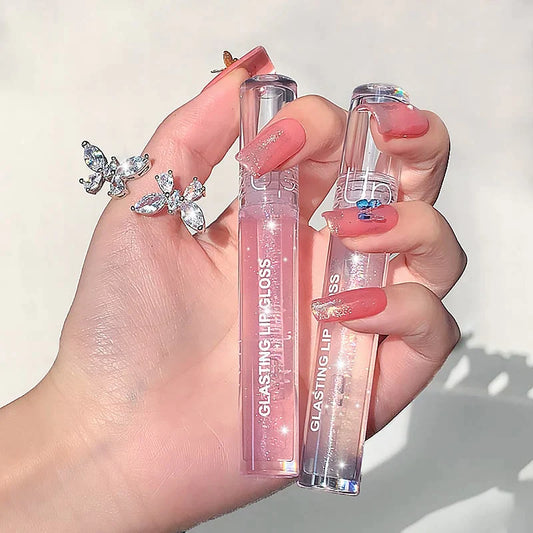 Ausgefallener funkelnder Lipgloss