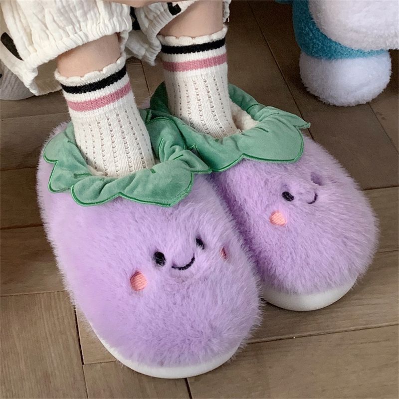 Chaussons chauds en peluche végétale