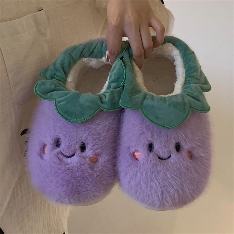 Chaussons chauds en peluche végétale