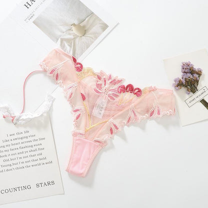 Lingerie en dentelle fleurie MK18989 