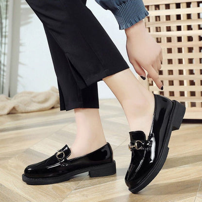 Mocassins à boucle BH8