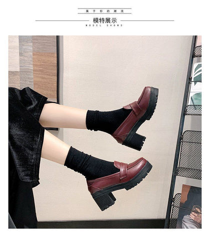 Mocassins à talon épais et plateforme unis BH24